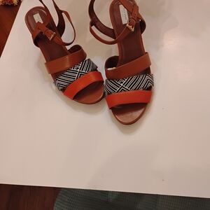 Cole Haan Anisa High Dress Shoes. Heels 3 1/2 Inches